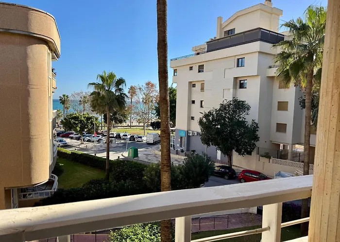 Апартаменты Carihuela En Primera Linea De Playa Con Vistas Y Garaje! C *