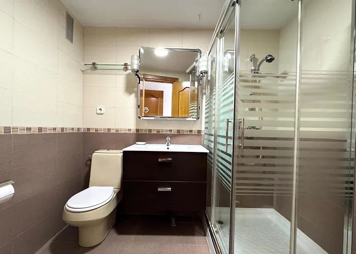 Carihuela En Primera Linea De Playa Con Vistas Y Garaje! C Торремолинос