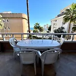 Carihuela En Primera Linea De Playa Con Vistas Y Garaje! C Apartmán