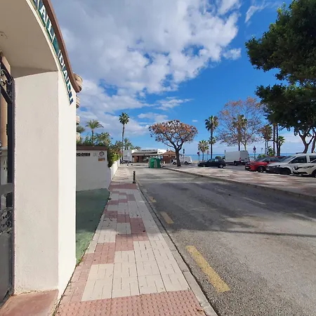 公寓 Carihuela En Primera Linea De Playa Con Vistas Y Garaje! C