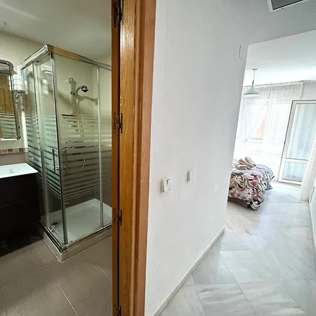 公寓 Carihuela En Primera Linea De Playa Con Vistas Y Garaje! C