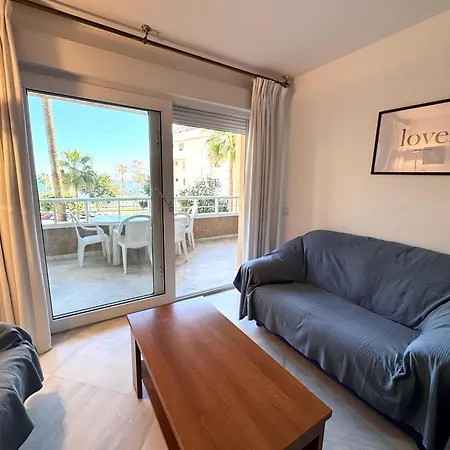 Carihuela En Primera Linea De Playa Con Vistas Y Garaje! C * 托雷莫利诺斯