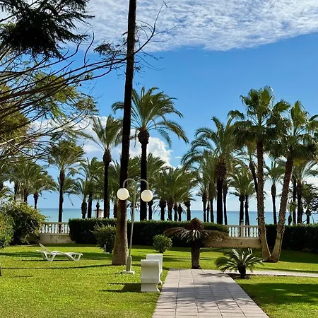 Carihuela En Primera Linea De Playa Con Vistas Y Garaje! C Apartment