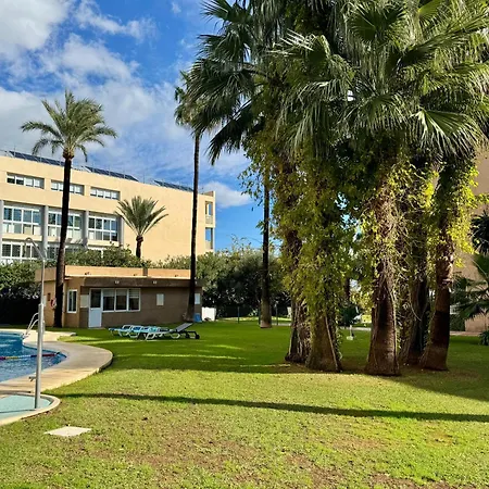 Carihuela En Primera Linea De Playa Con Vistas Y Garaje! C