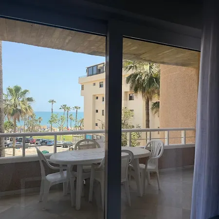 Carihuela En Primera Linea De Playa Con Vistas Y Garaje! C Lejlighed Torremolinos