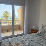 דירה Carihuela En Primera Linea De Playa Con Vistas Y Garaje! C *