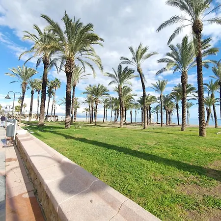 Lägenhet Carihuela En Primera Linea De Playa Con Vistas Y Garaje! C Torremolinos